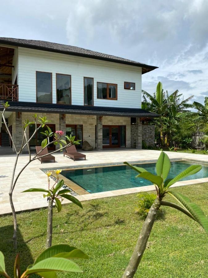 Baha Baha Villas West Sumbawa Yoyos - Free Yoga Class, Gym Daily Included For Guest - Fast Wifi Starlink Sekongkang Eksteriør billede