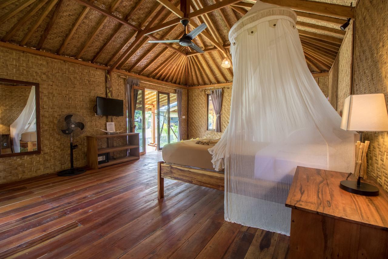 Baha Baha Villas West Sumbawa Yoyos - Free Yoga Class, Gym Daily Included For Guest - Fast Wifi Starlink Sekongkang Eksteriør billede